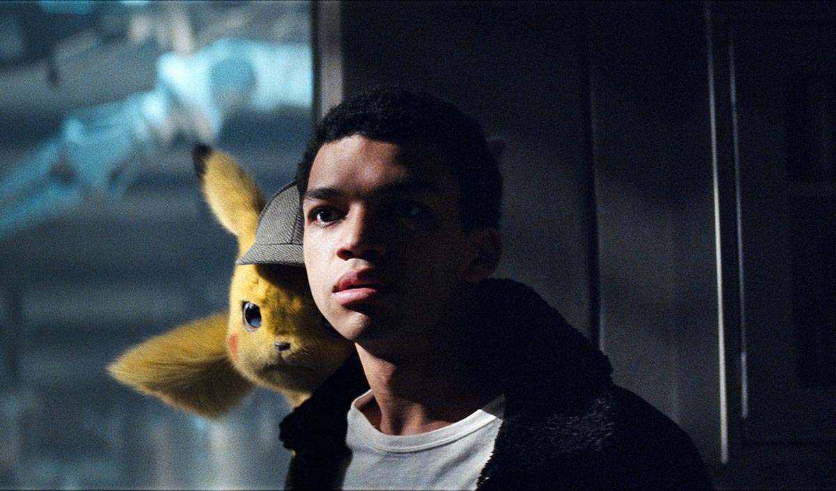 Pikachu sẽ song hành cùng Justice Smith trong tác phẩm mới. Ảnh: Warner Bros.
