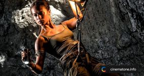 Tomb Raider 2 đã hủy lịch phát hành dự kiến vào đầu năm 2021