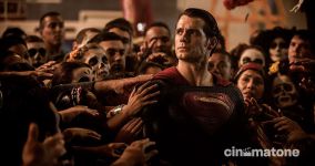 Man of Steel 2 đang tiến về phía trước với Henry Cavill được thiết lập để quay trở lại