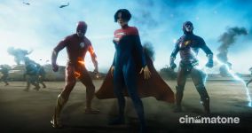 Một liên minh đang hình thành trong trailer mới của The Flash