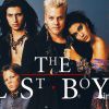Warner Bros l&agrave;m lại phim kinh dị đề t&agrave;i ma c&agrave; rồng The Lost Boys