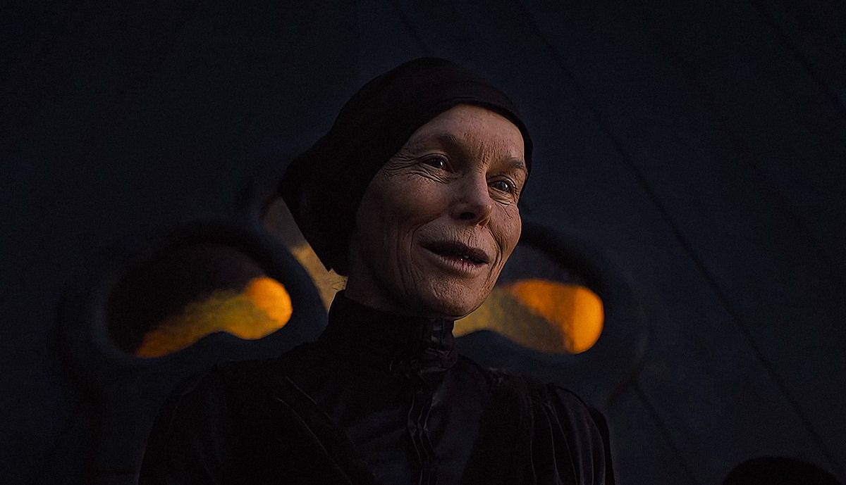 Phù thủy Holda cũng mang trong mình nhiều bi kịch trước khi trở thành kẻ chuyên ăn thịt trẻ em. Ảnh: Orion Pictures