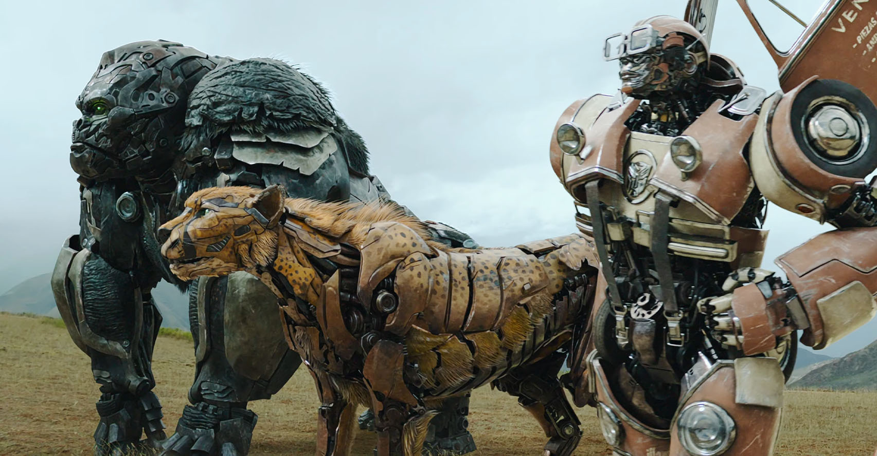 Tạo hình của thế hệ robot mới tuy linh hoạt nhưng thiếu cảm giác cơ học, tính thẩm mỹ đặc trưng