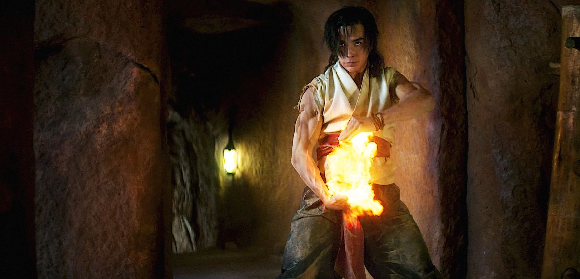 Mortal Kombat tụt hạng tuy nhiên không nằm ngoài dự đoán của giới phân tích