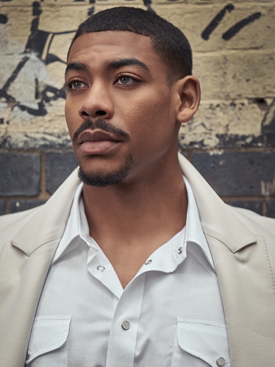 Aaron Pierre. Ảnh: Imagista