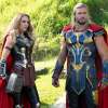 Hình ảnh Natalie Portman và Chris Hemsworth trong Thor: Love and Thunder
