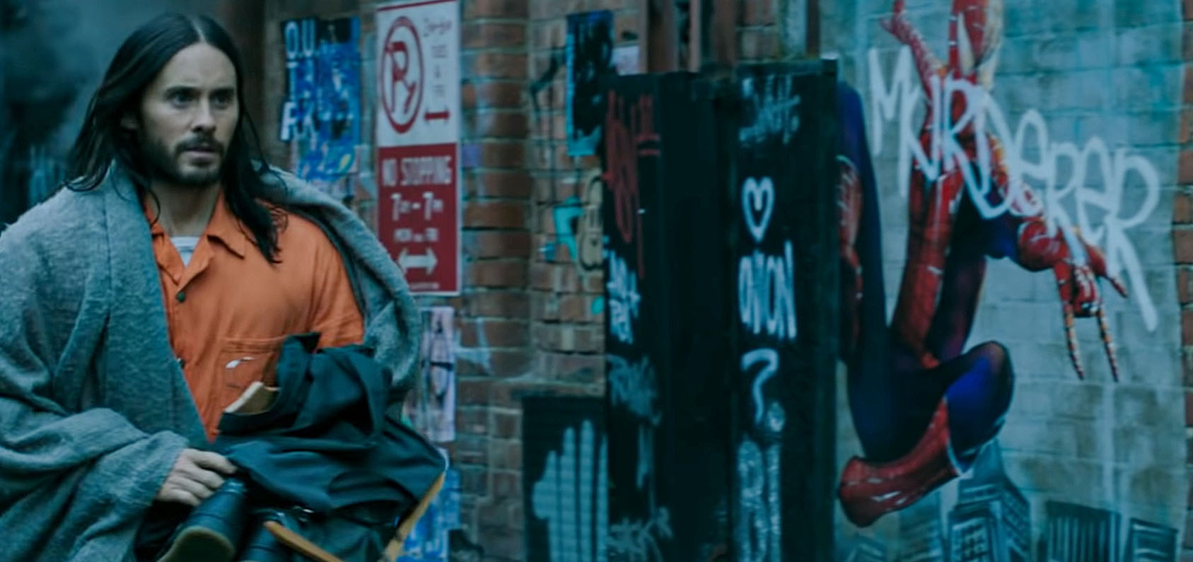 Hình ảnh Người Nhện xuất hiện thoáng qua trong trailer Morbius kèm thông điệp bí ẩn